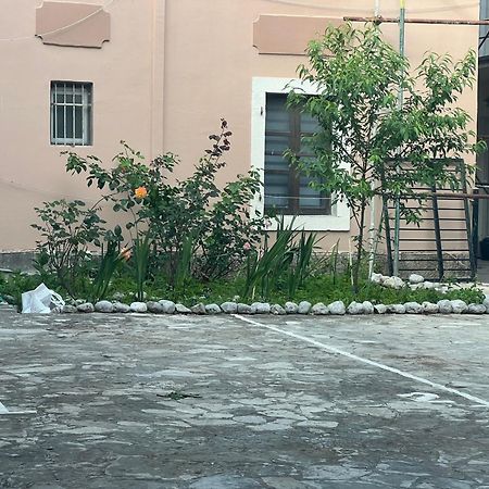 Apartments Nirgilija Tivat Eksteriør bilde