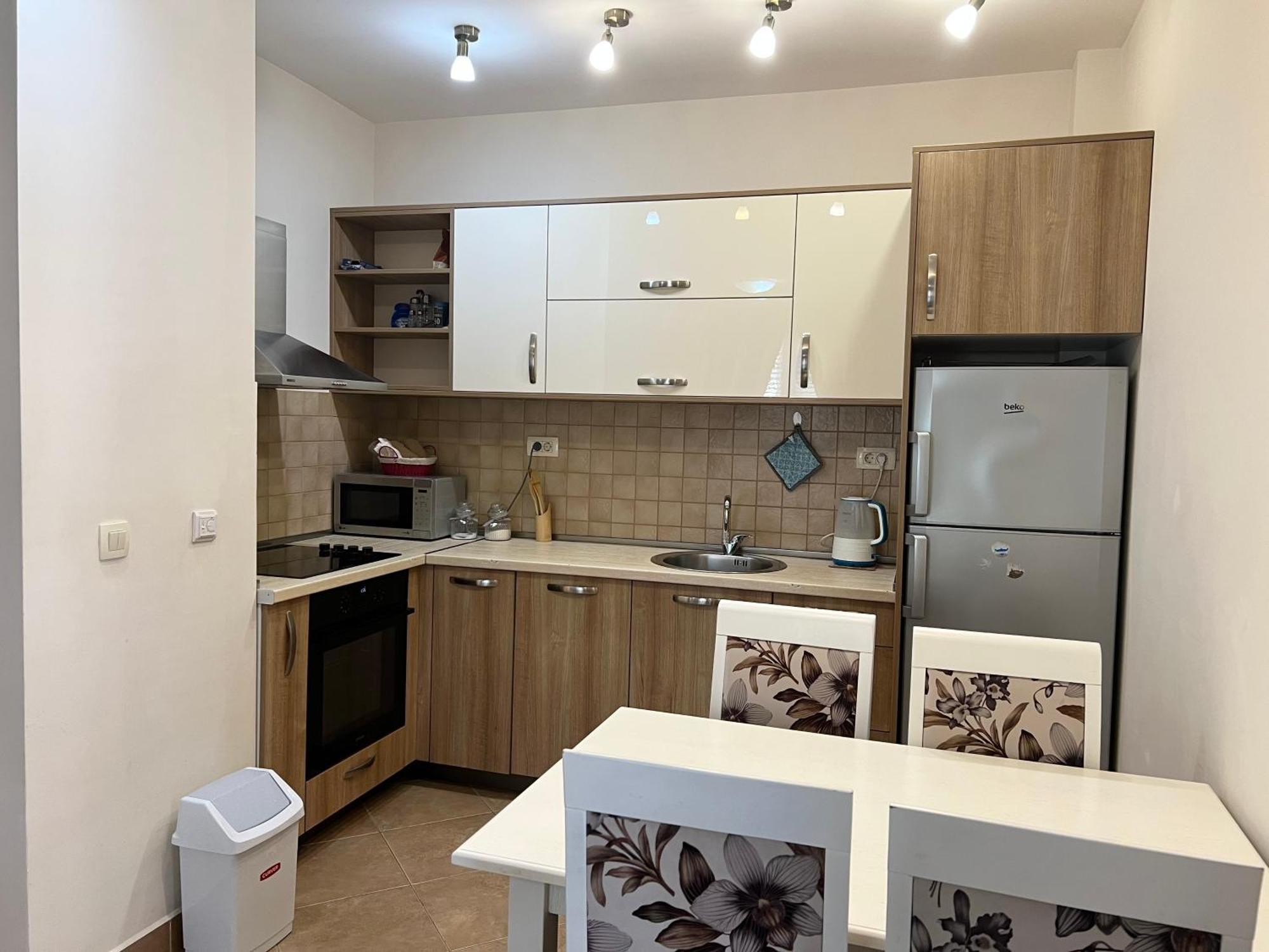 Apartments Nirgilija Tivat Eksteriør bilde